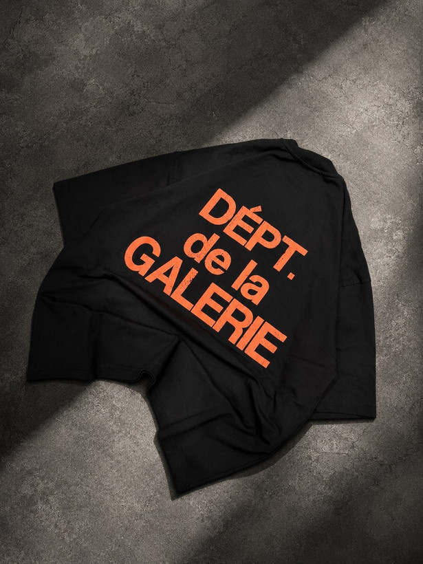 تیشرت GALERIE